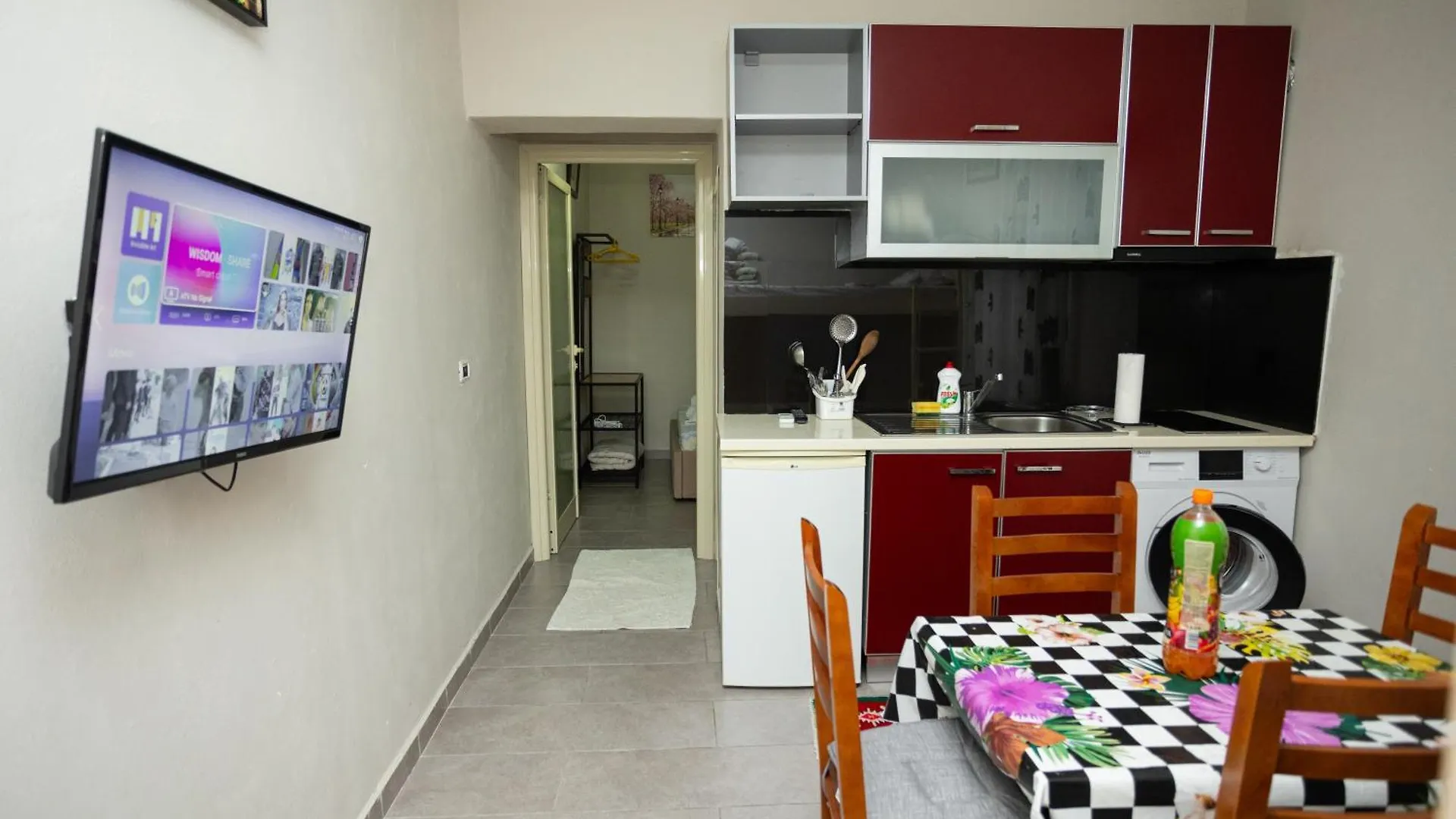 El&En Dream Holidays Wlora 0*,  Albania